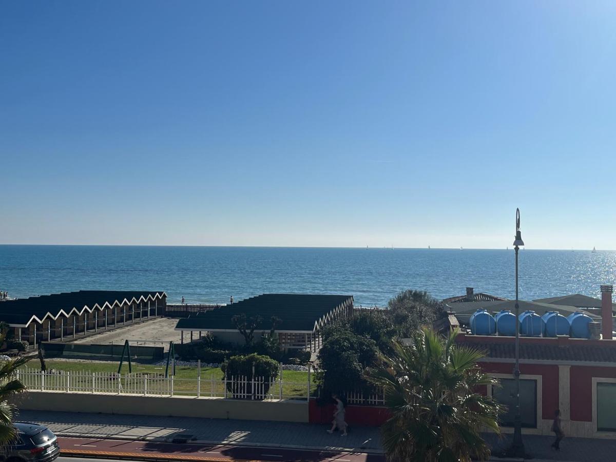 Apartment Fronte Mare *